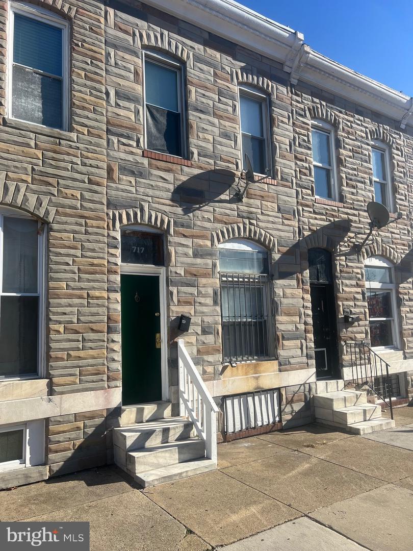717 N Luzerne Ave Property Photo 12
