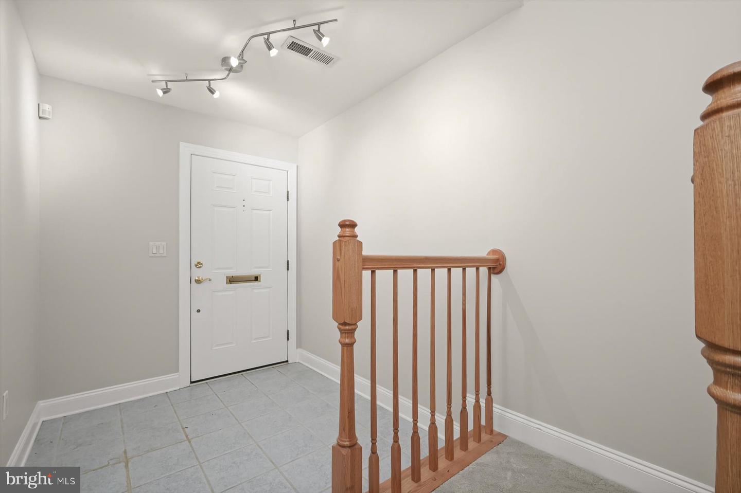 1252 Harbor Island Walk Property Photo 2