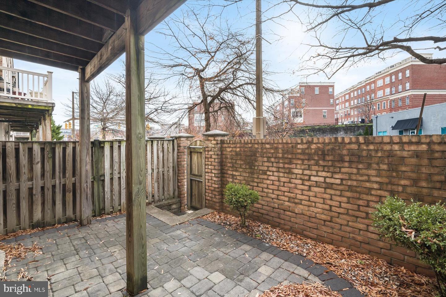 1252 Harbor Island Walk Property Photo 8