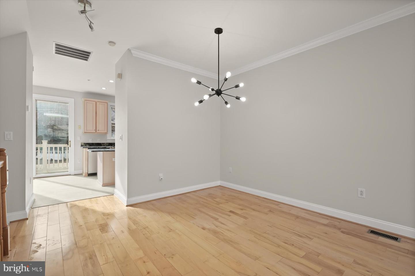 1252 Harbor Island Walk Property Photo 15