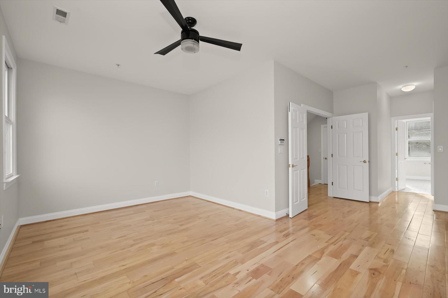 1252 Harbor Island Walk Property Photo 29