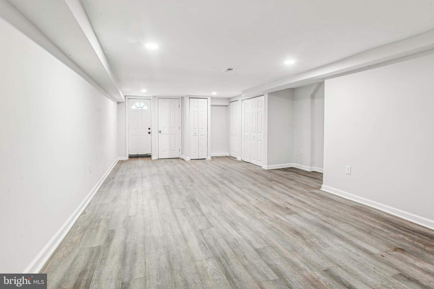 3219 Presstman St Property Photo 22