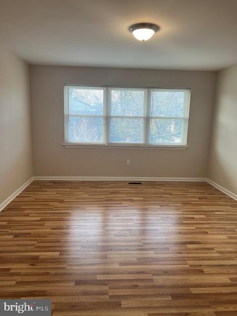 3653 Glengyle Ave #2e Property Photo 8