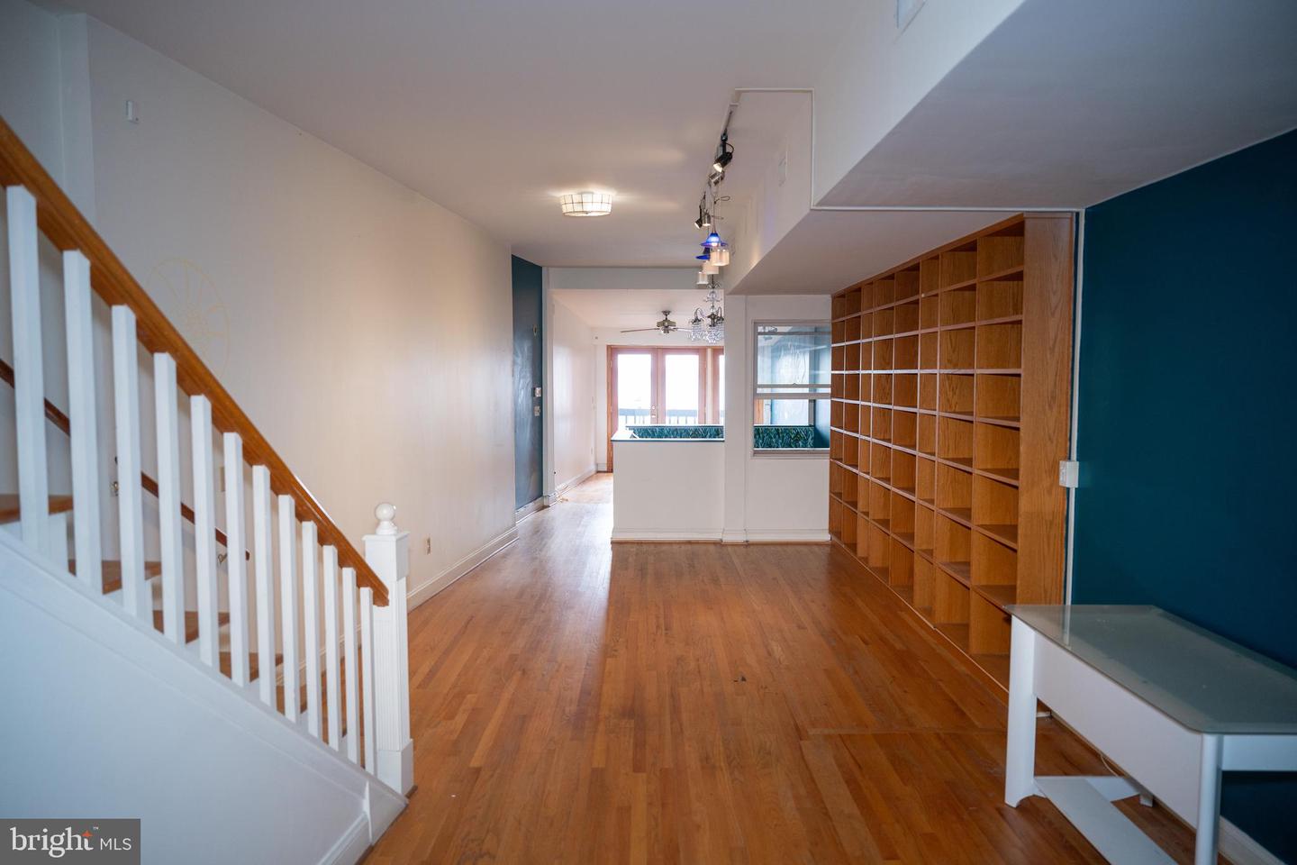 1643 Thames St Property Photo 35