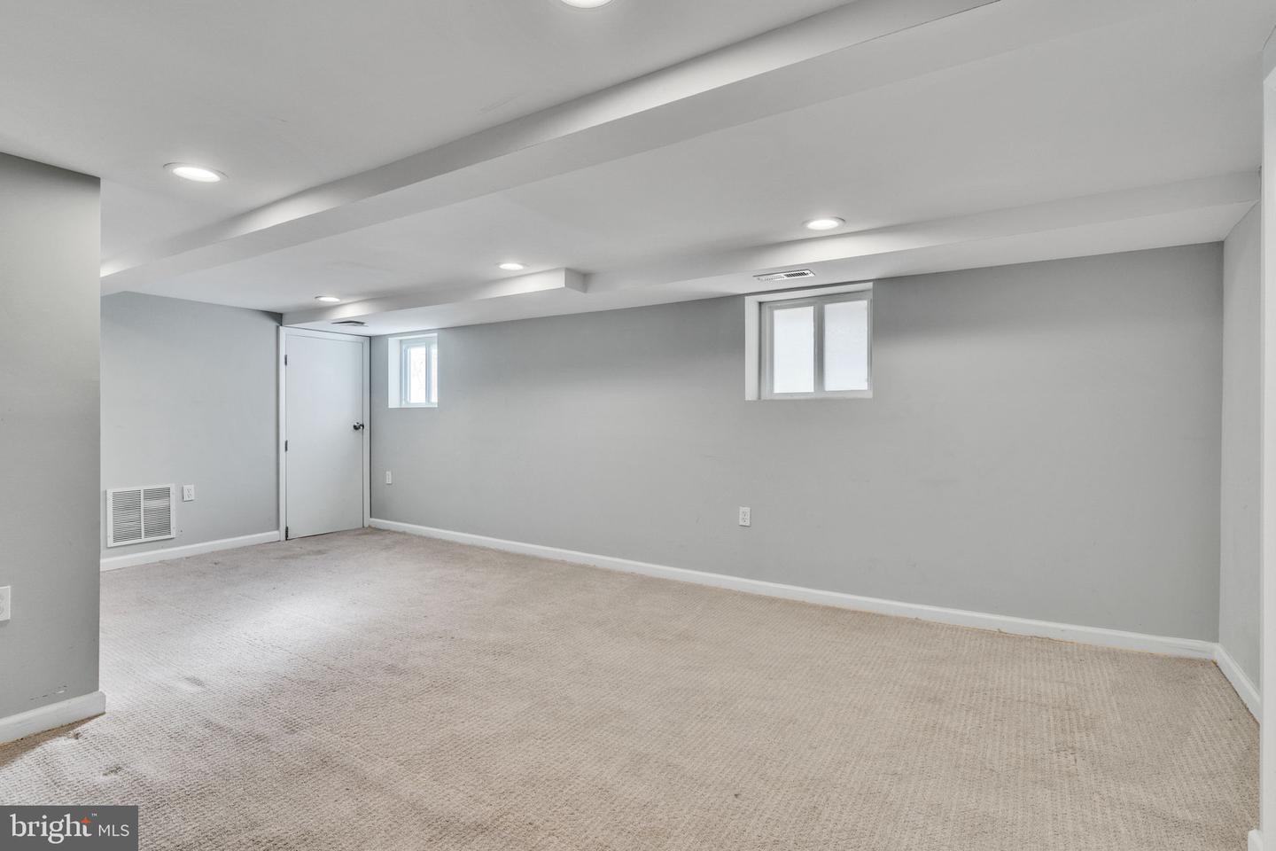 5521 Mattfeldt Ave Property Photo 32