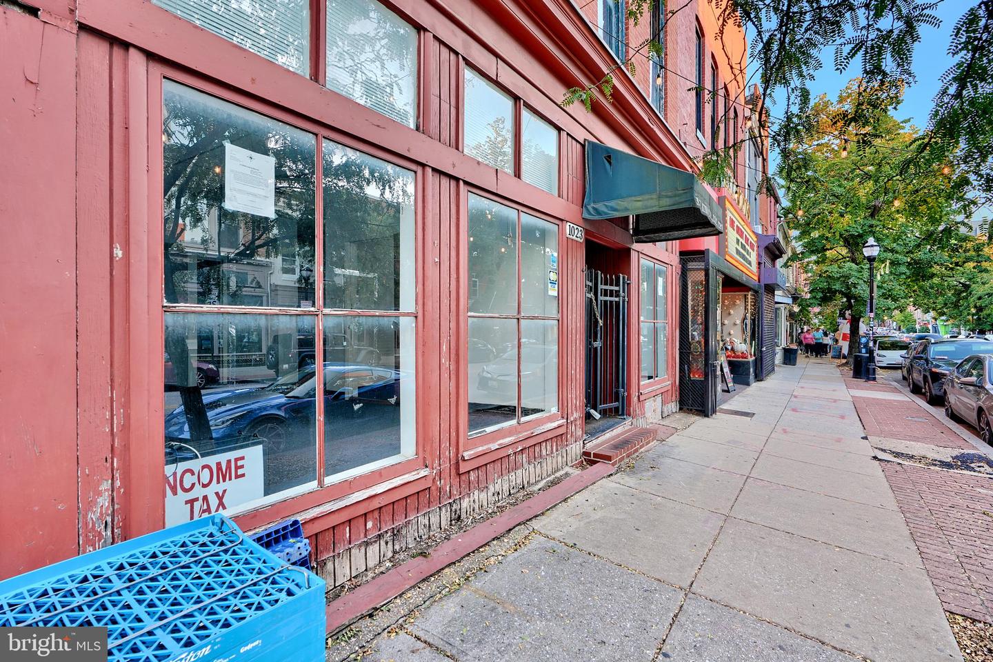1023 S Charles St Property Photo 3