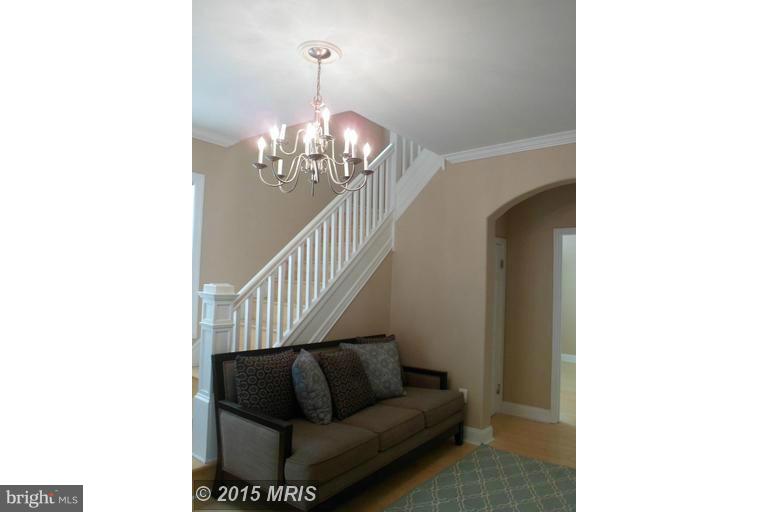 5006 Harford Rd #ll1 Property Photo 4