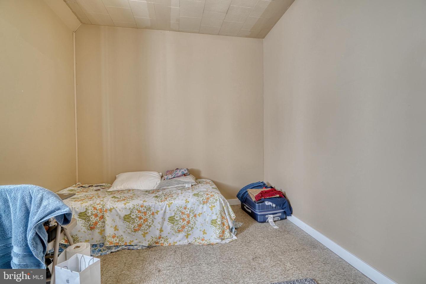 219 N Howard St Property Photo 53