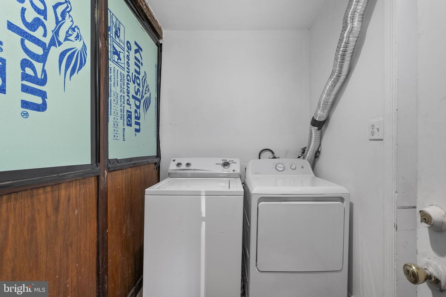 845 E Lombard St E Property Photo 25