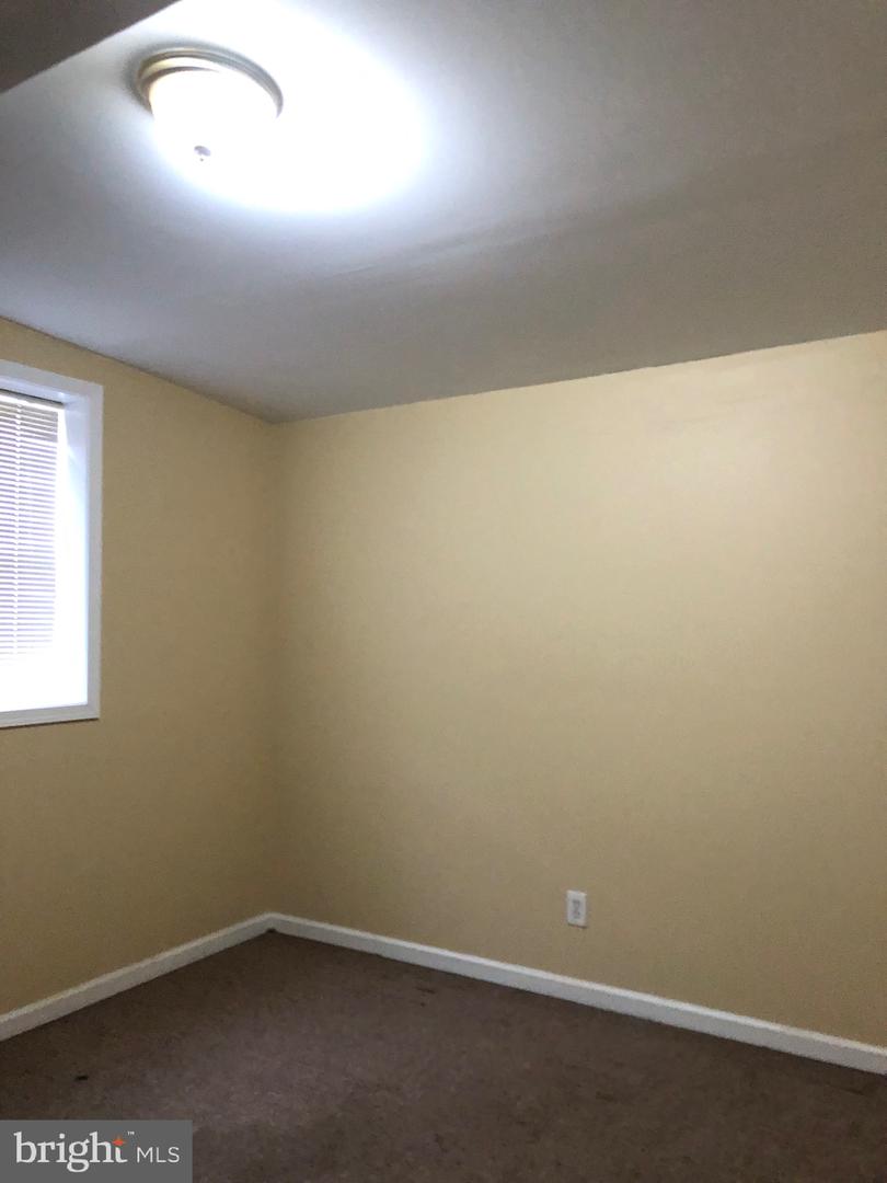 1242 W Lombard St Property Photo 53