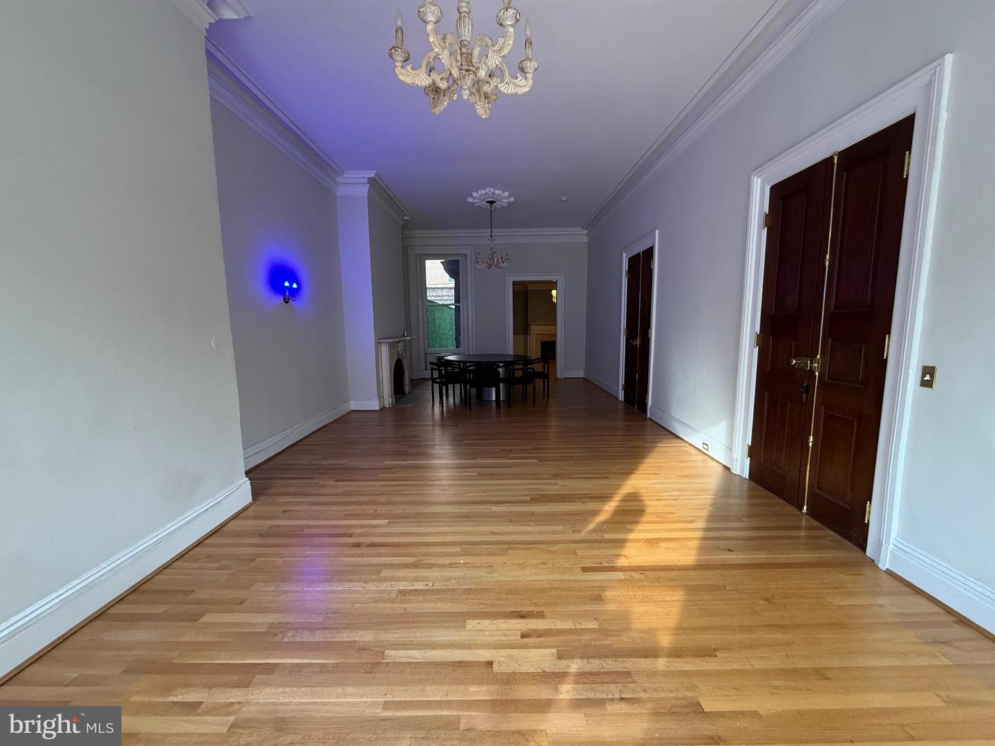 14 E Eager St #1st Floor Property Photo 2