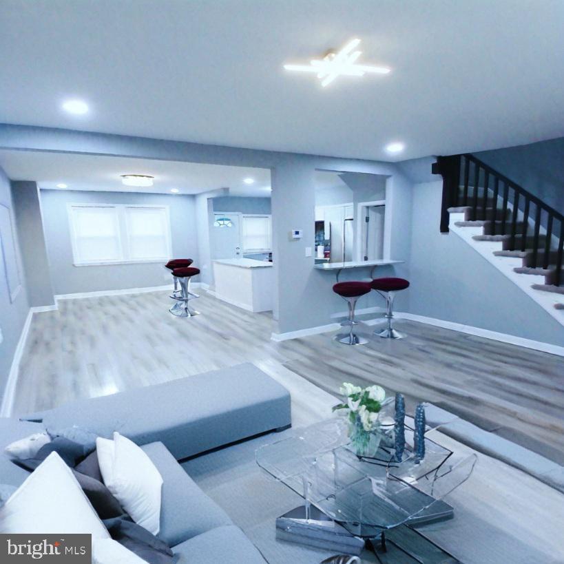 2409 Keyworth Ave Property Photo