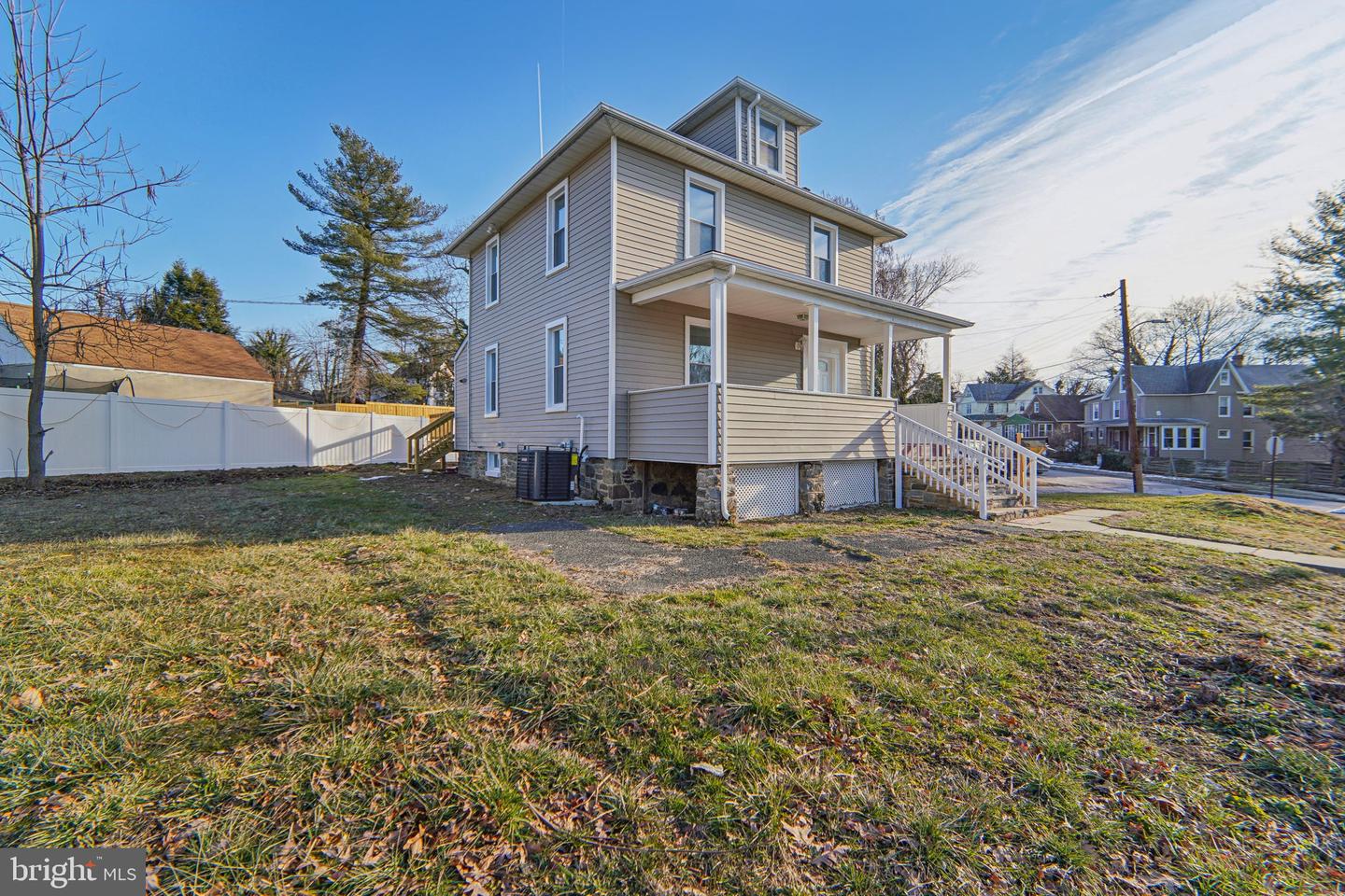 2500 E Cold Spring Ln Property Photo 1