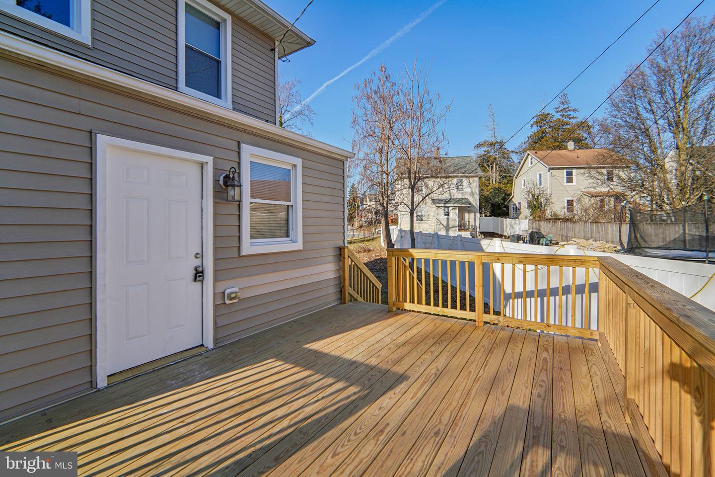 2500 E Cold Spring Ln Property Photo 7