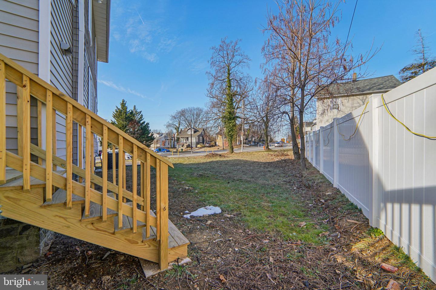 2500 E Cold Spring Ln Property Photo 9