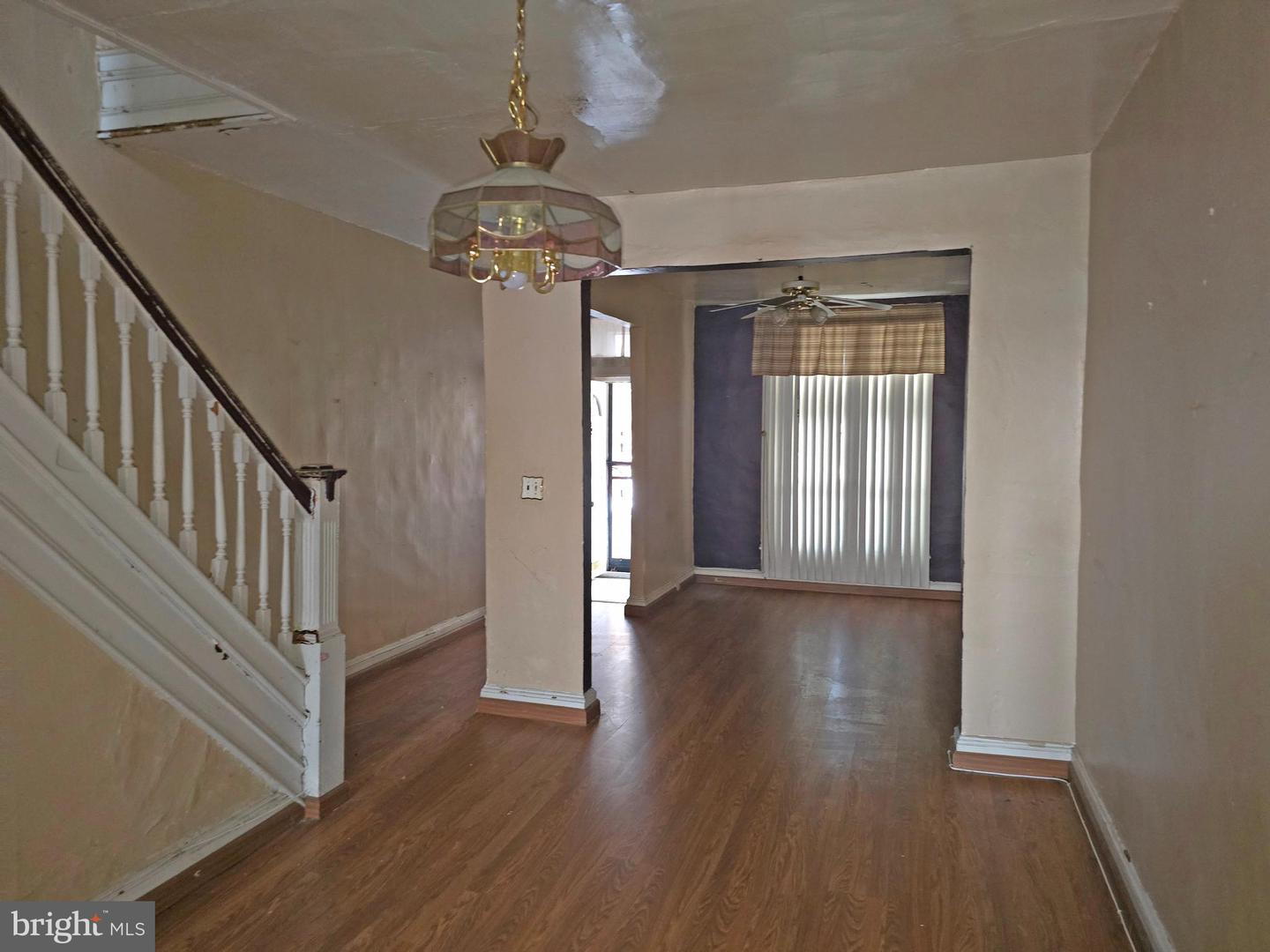 2107 Cliftwood Ave Property Photo 3