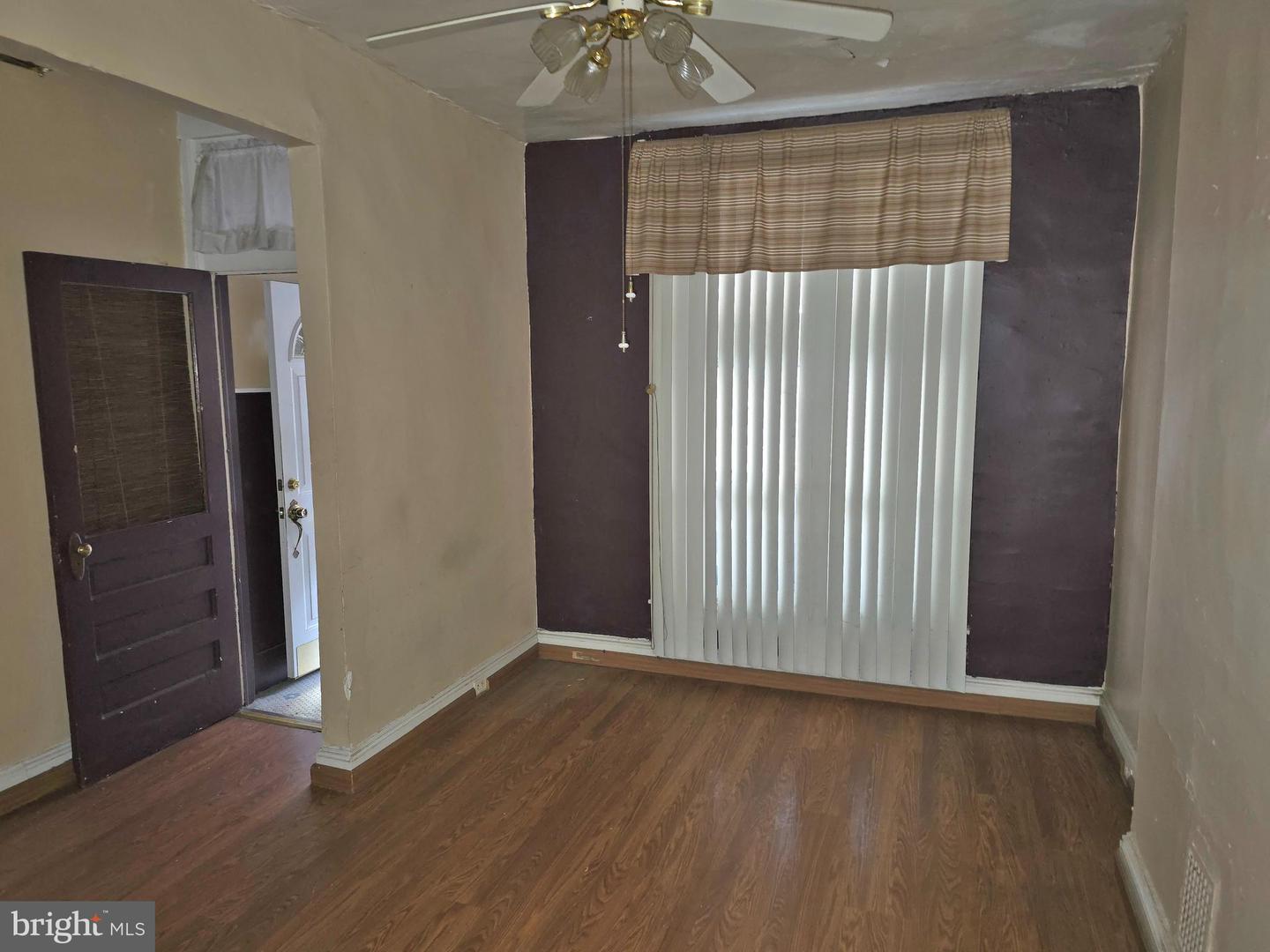 2107 Cliftwood Ave Property Photo 5