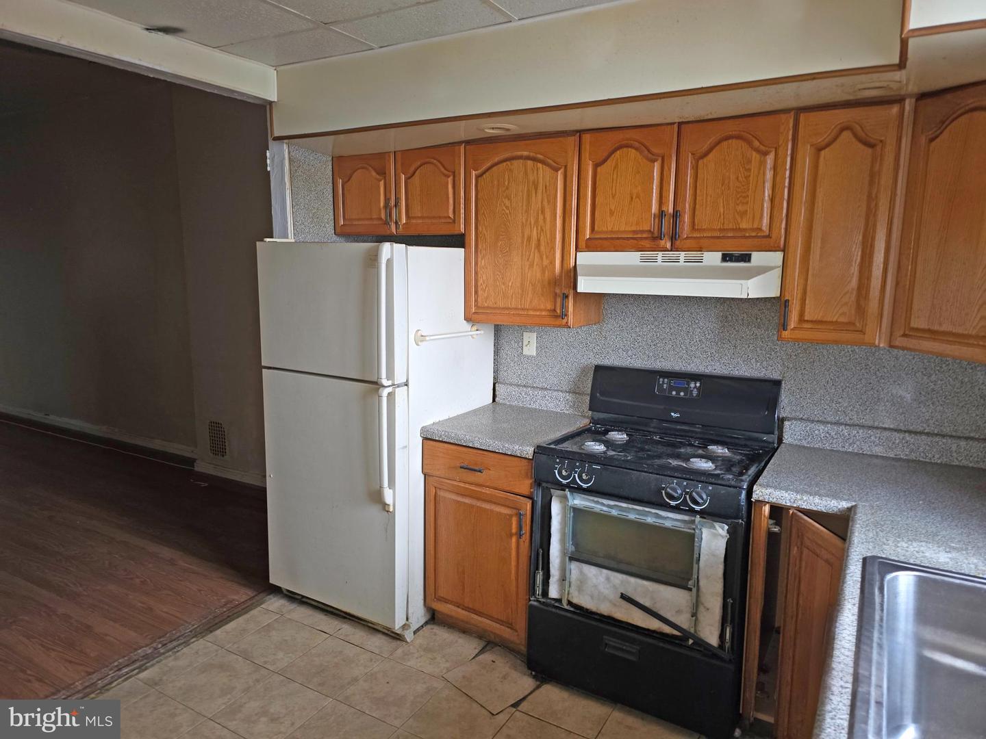 2107 Cliftwood Ave Property Photo 9