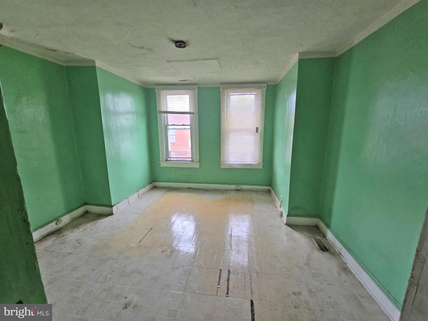2107 Cliftwood Ave Property Photo 12
