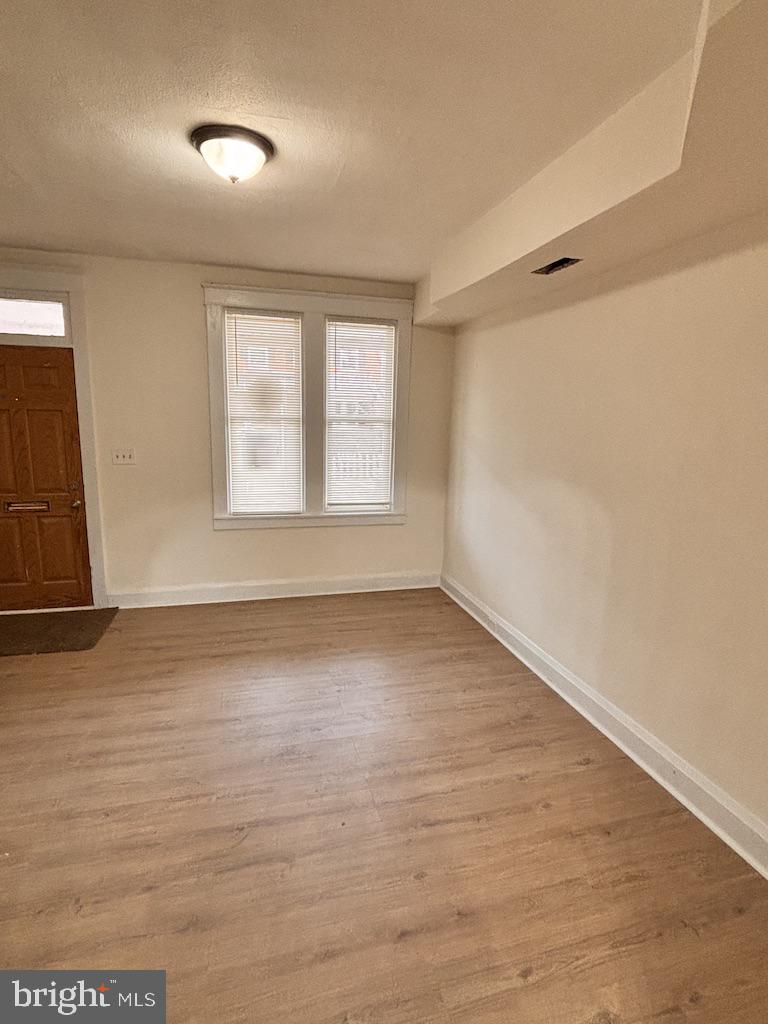 1220 N Potomac St Property Photo 2