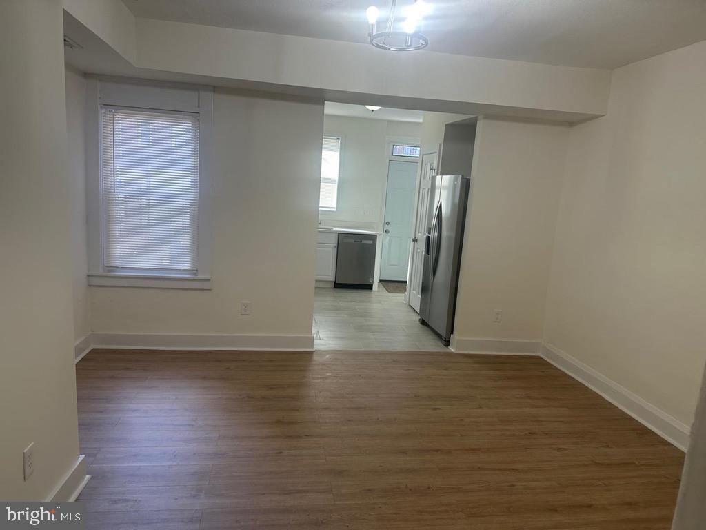 1220 N Potomac St Property Photo 4