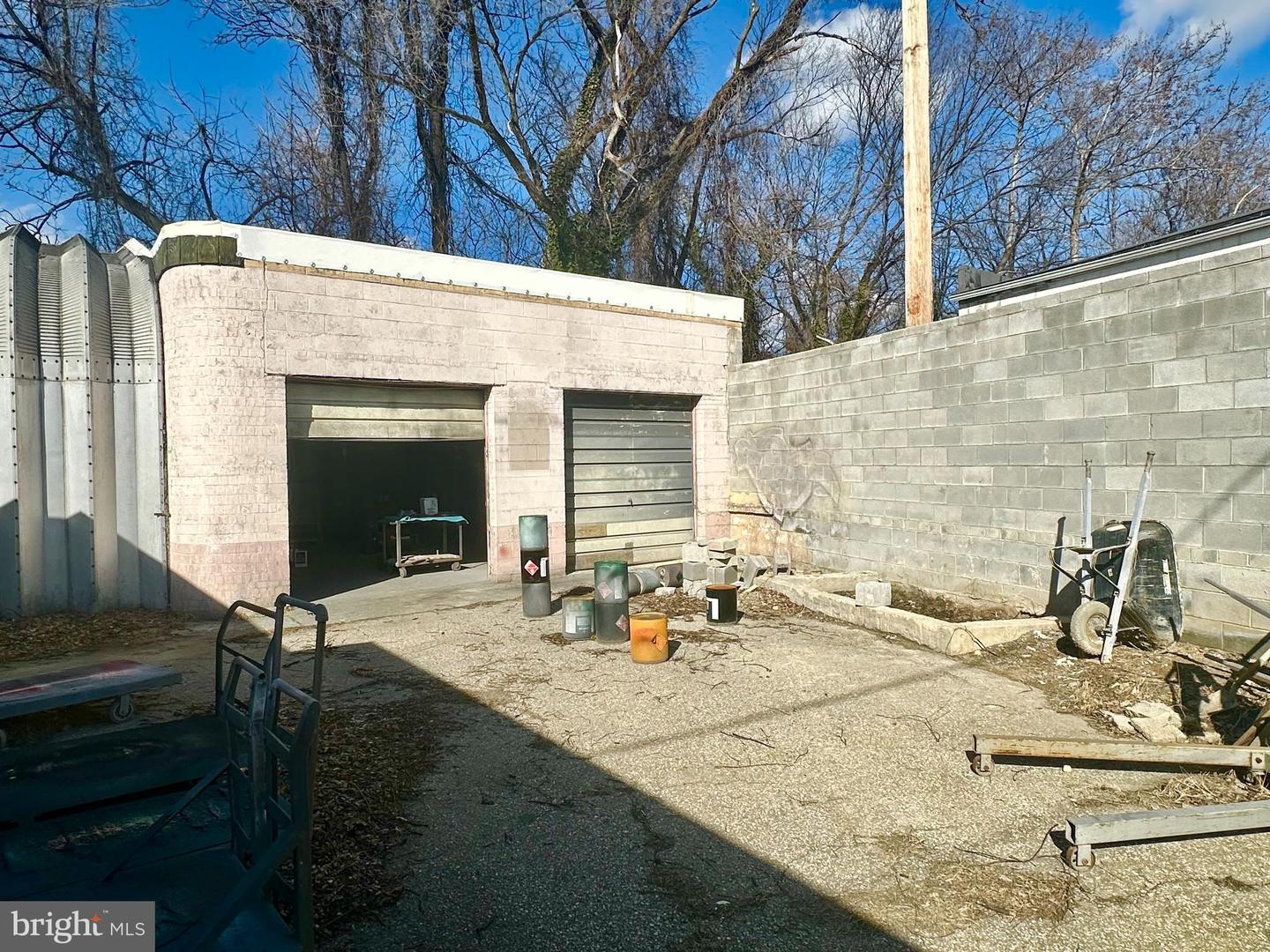 2507 Huntingdon Ave Property Photo 4