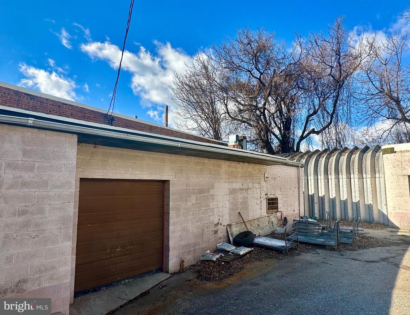 2507 Huntingdon Ave Property Photo 6