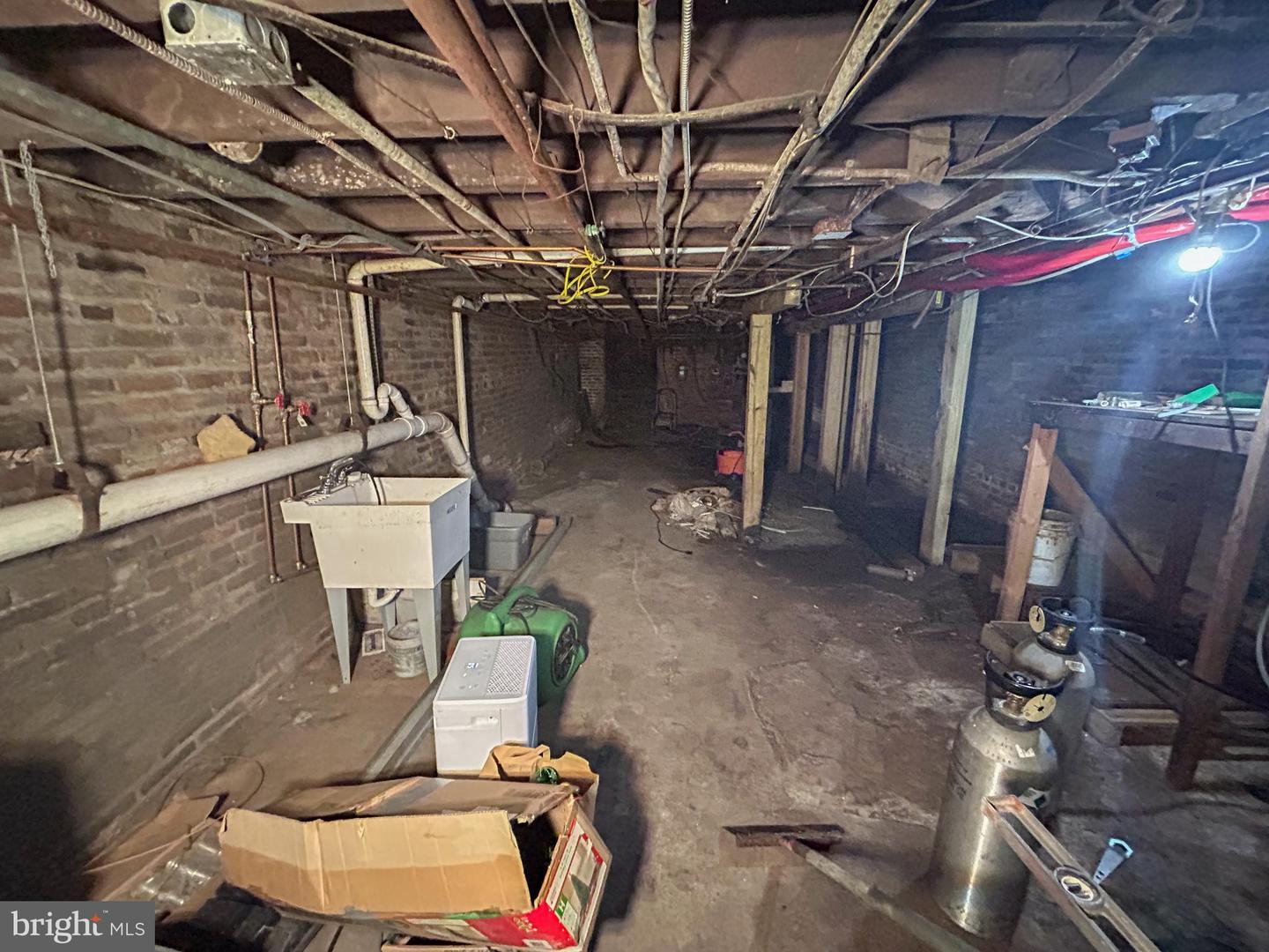425 E Baltimore St Property Photo 15