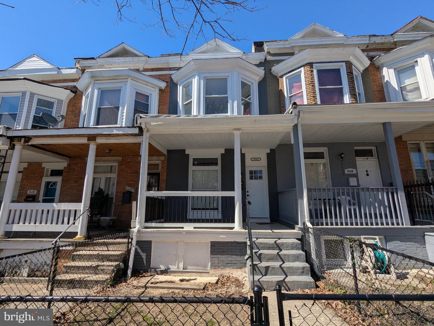1642 Ashburton St Property Photo