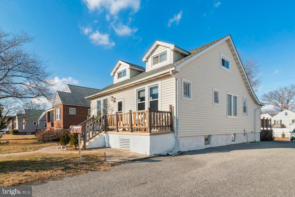 3202 Woodhome Ave Property Photo 1