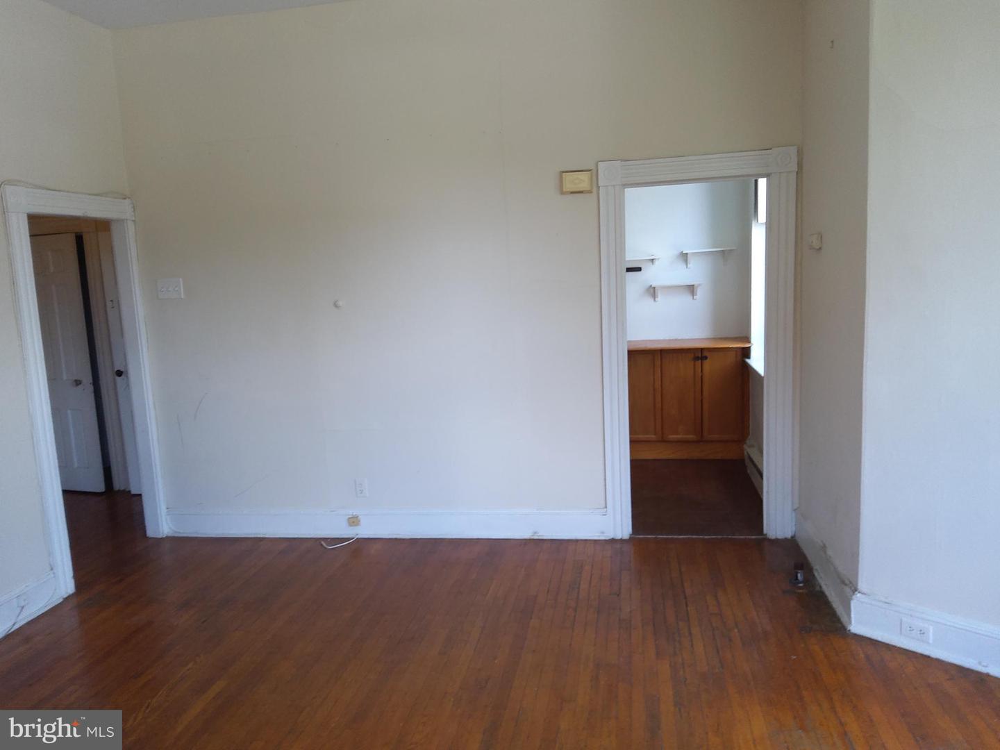 2743 Saint Paul St Property Photo 11