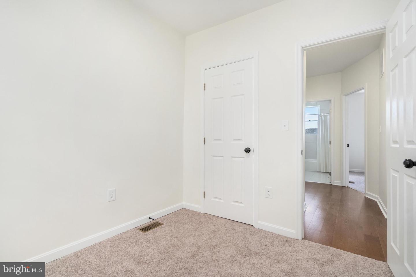 2004 Ruxton Ave Property Photo 23