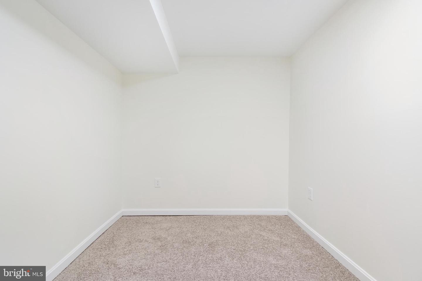 2004 Ruxton Ave Property Photo 37