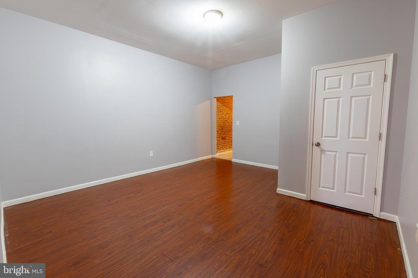1905 Druid Hill Ave Property Photo 25