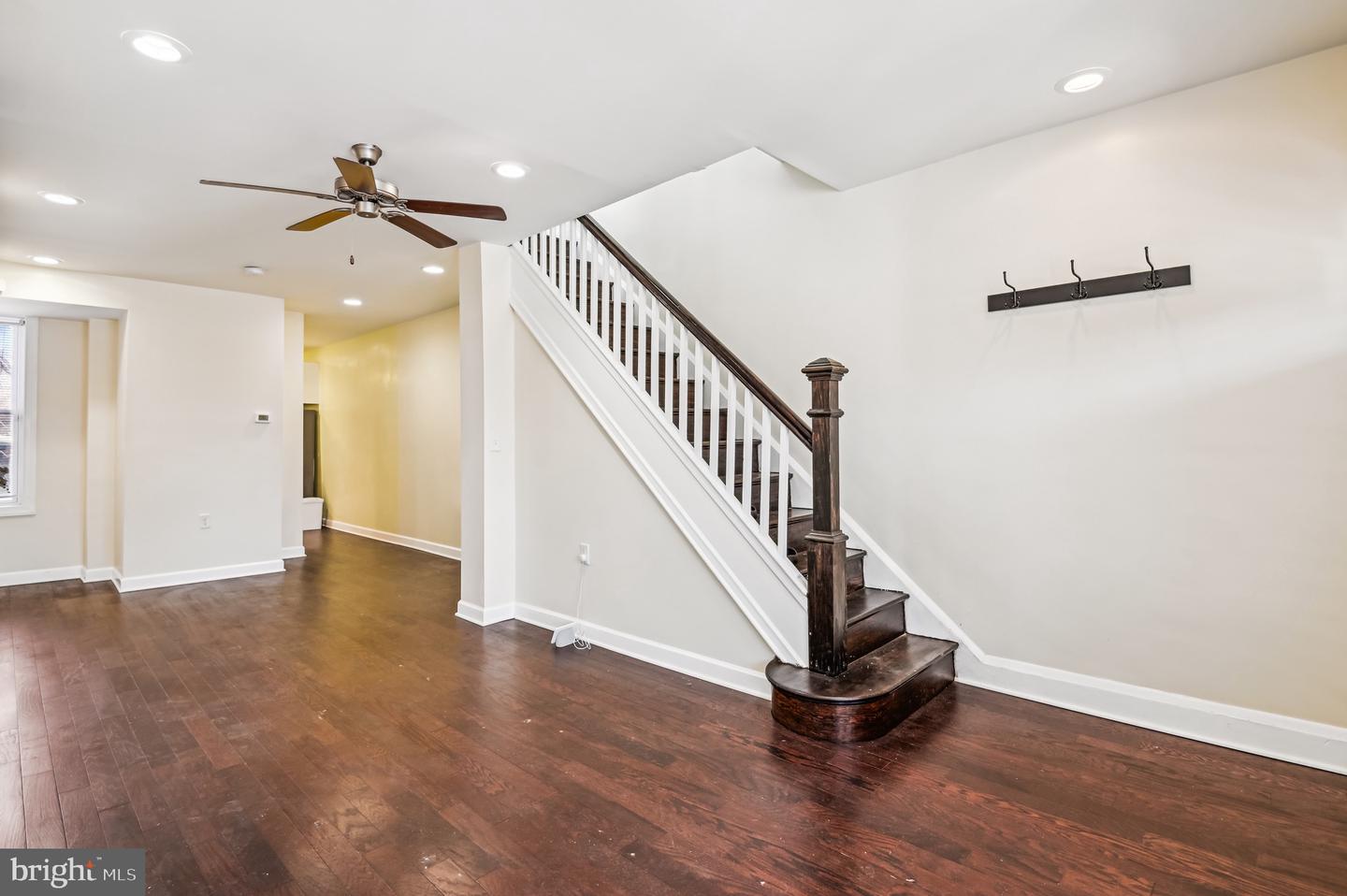 19 N Hilton St Property Photo 1