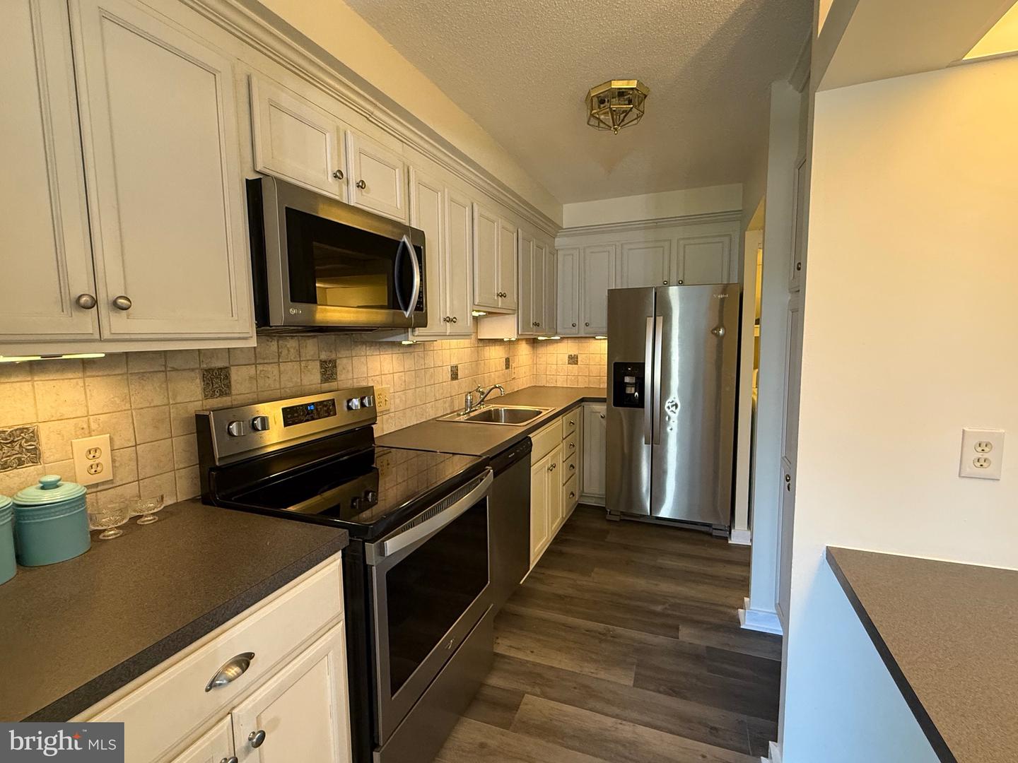 2206 Deerfern Crescent Property Photo 15
