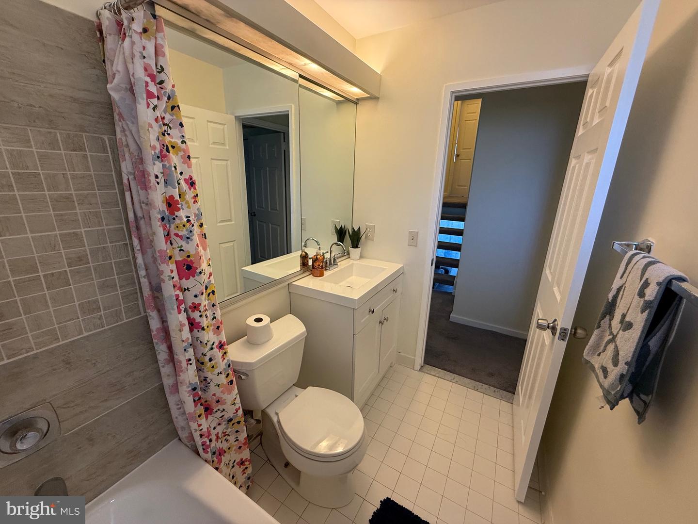 2206 Deerfern Crescent Property Photo 23