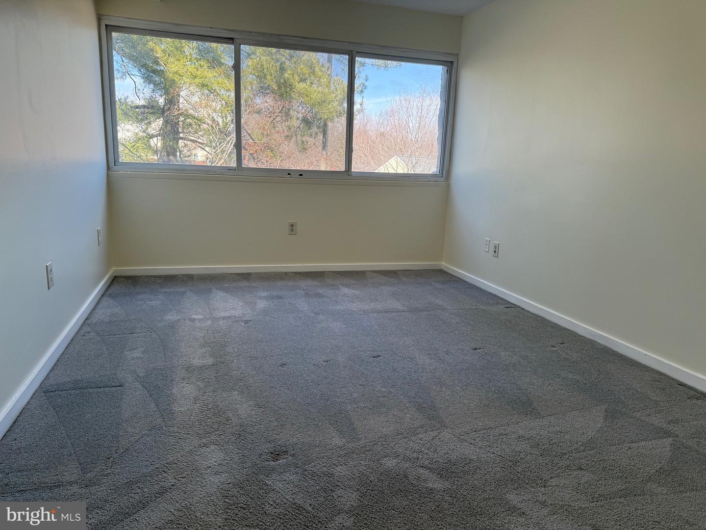 2206 Deerfern Crescent Property Photo 26