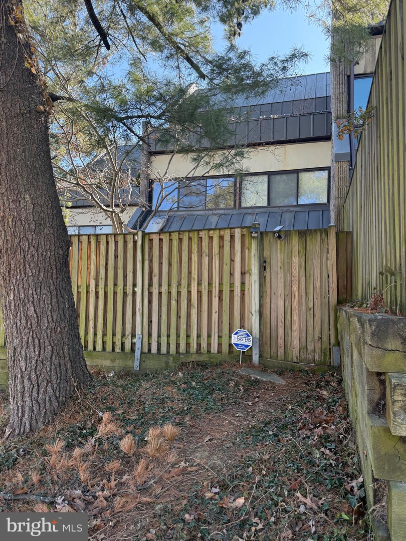 2206 Deerfern Crescent Property Photo 41