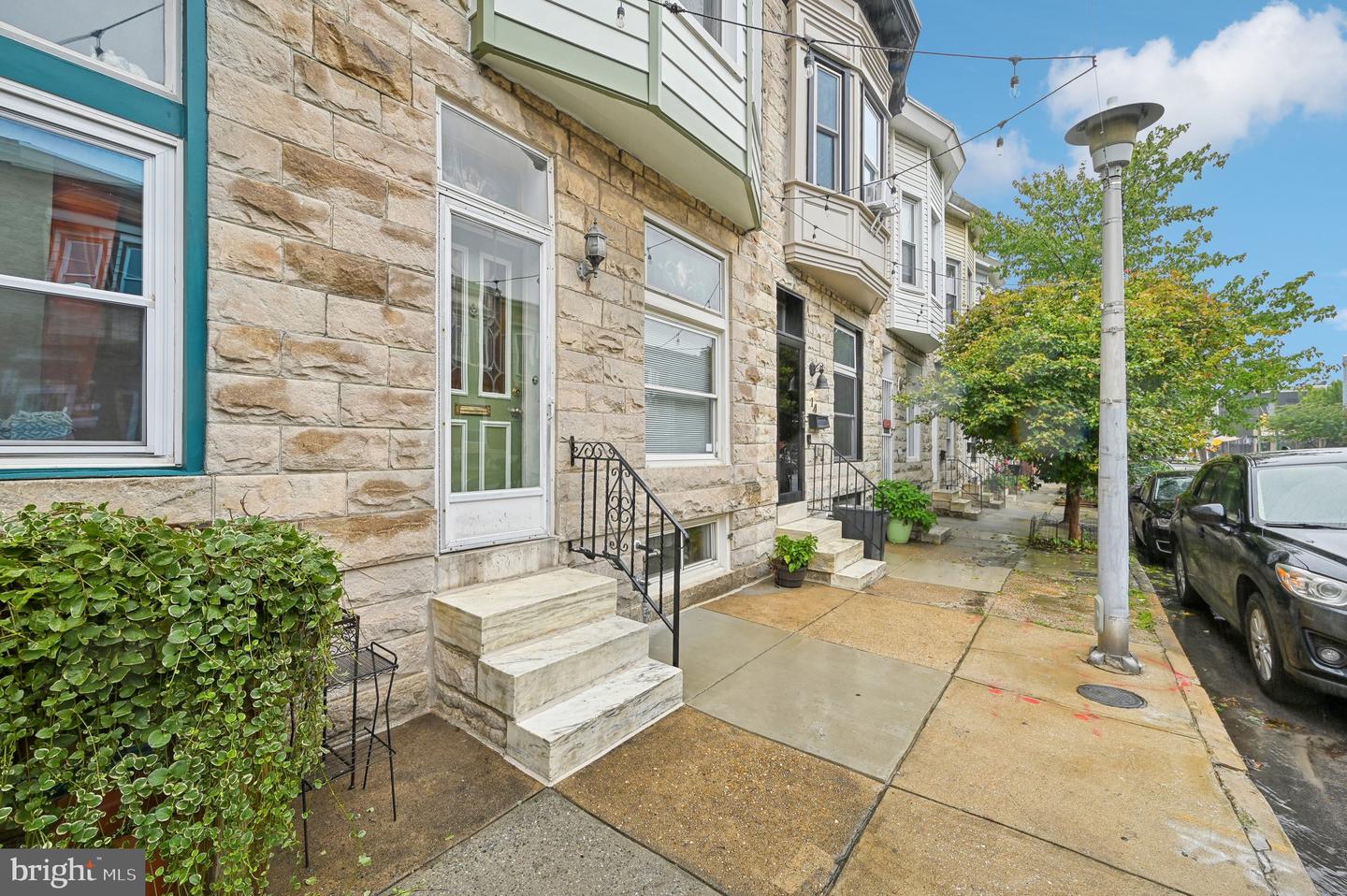 16 Ellwood Ave Property Photo 2
