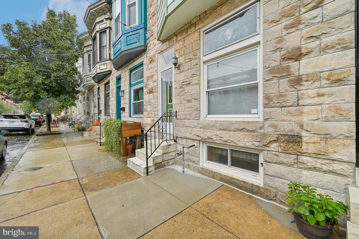 16 Ellwood Ave Property Photo 4