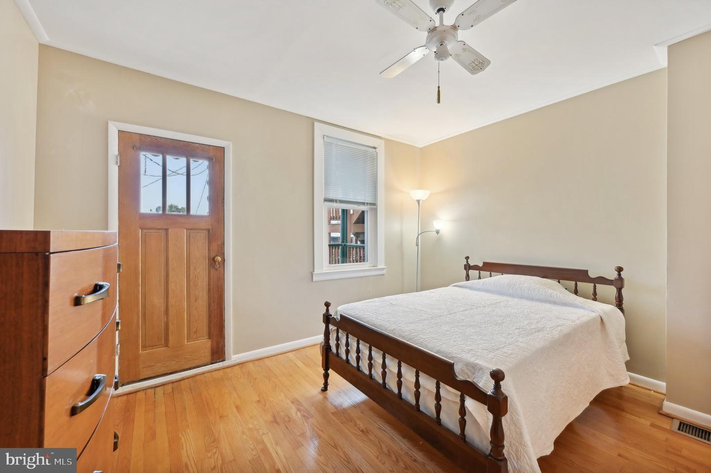 16 Ellwood Ave Property Photo 17