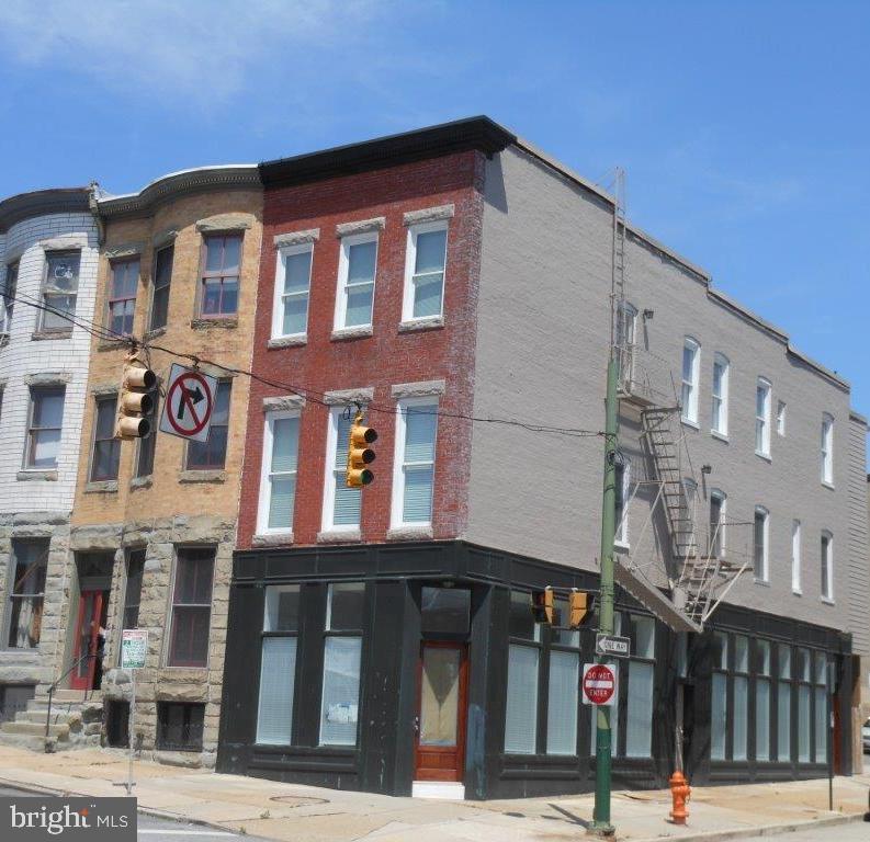 218 E Chase St Property Photo 1