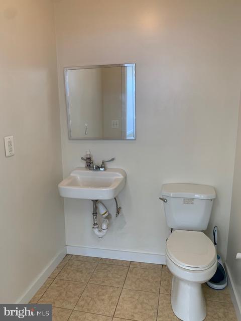 218 E Chase St Property Photo 5