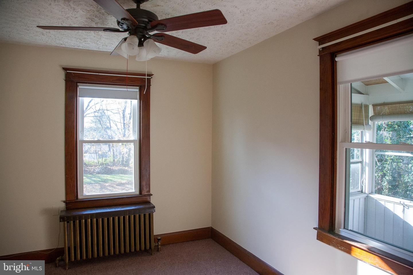 2805 Evergreen Ave Property Photo 7