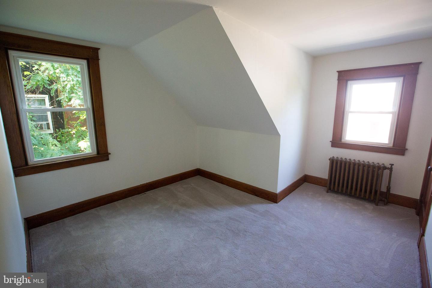 2805 Evergreen Ave Property Photo 10