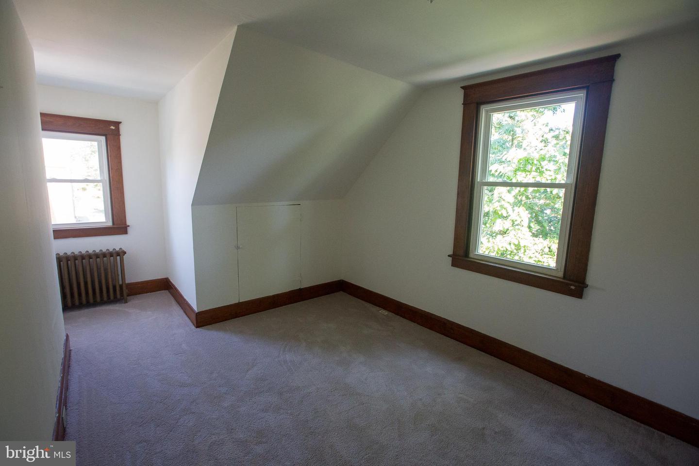 2805 Evergreen Ave Property Photo 11