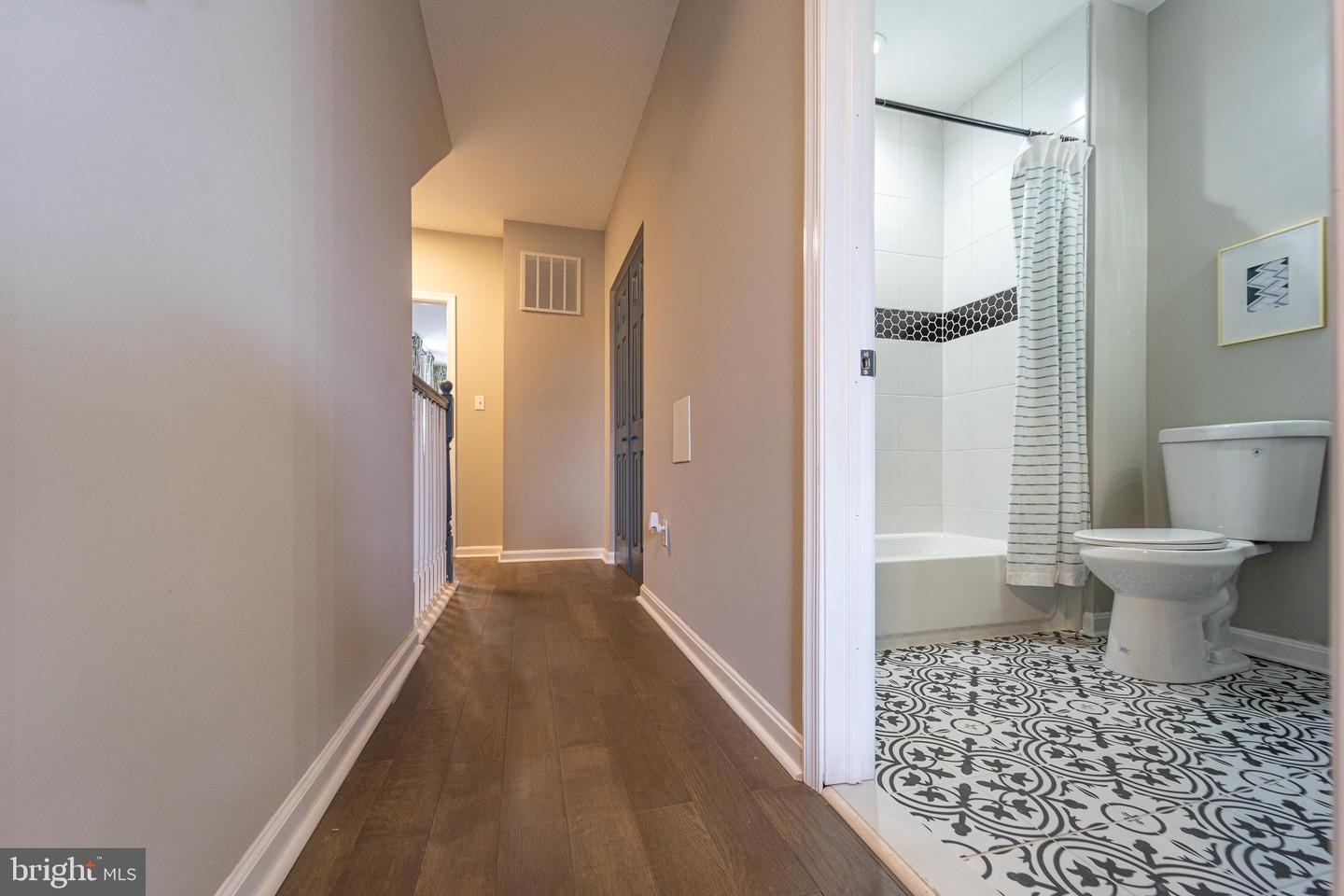 1528 Druid Hill Ave Property Photo 31