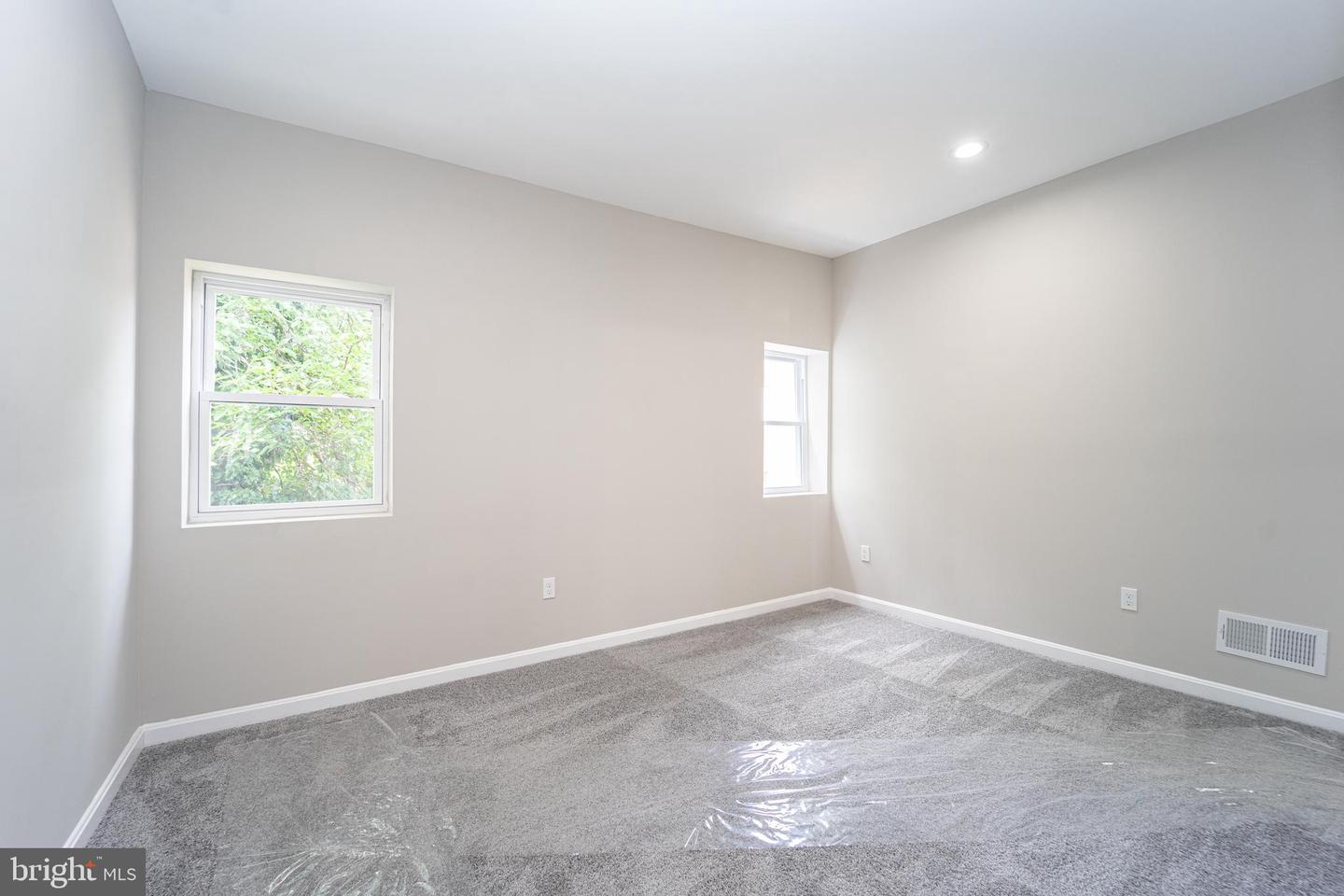 1528 Druid Hill Ave Property Photo 42