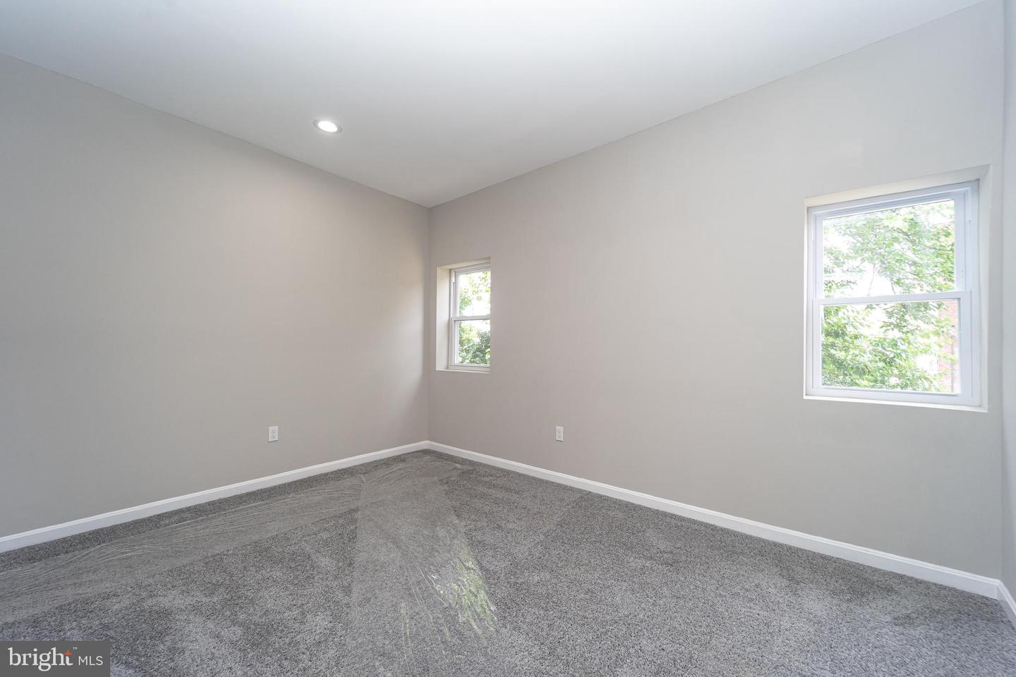 1528 Druid Hill Ave Property Photo 43